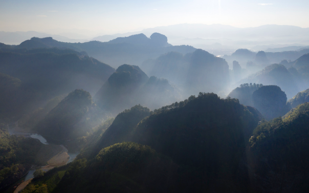 山外山，是什么模樣？